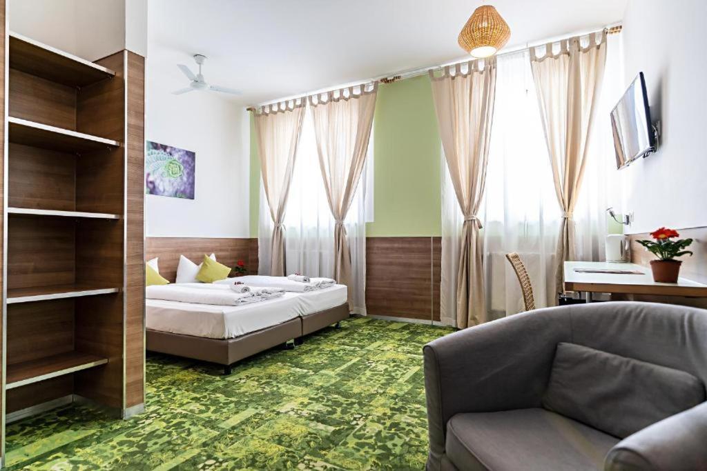 24Seven Apartments - Self Check-In Altdorf  Ngoại thất bức ảnh
