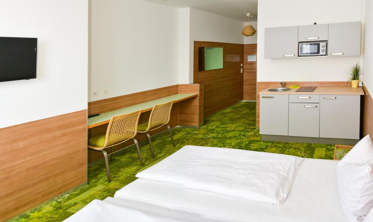 24Seven Apartments - Self Check-In Altdorf  Ngoại thất bức ảnh